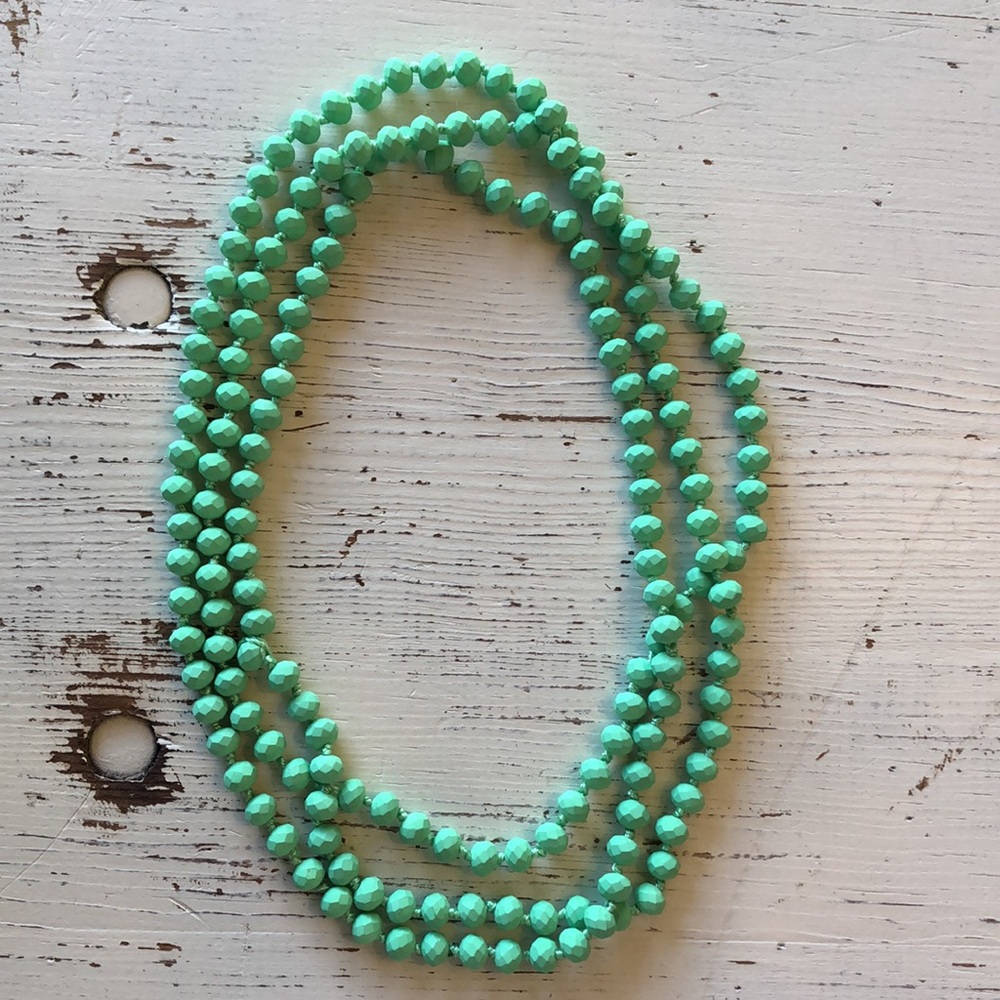 Beaded Necklace - Picture 5 of 6